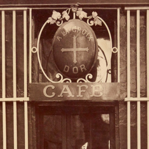 Enseigne de cabaret : 54, rue Saint André des Arts à Paris (disparu en 1911)
