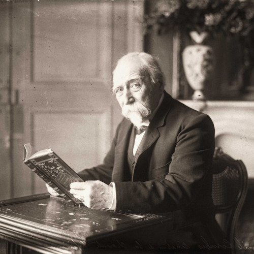 Mr Émile Combes (1835-1921), sénateur de la Charente Inférieure