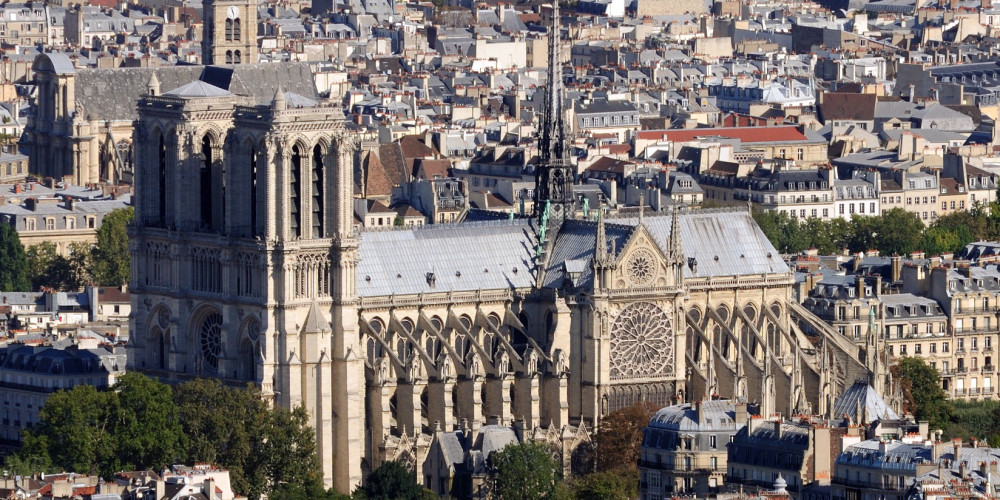 Vue générale de Notre-Dame de Paris