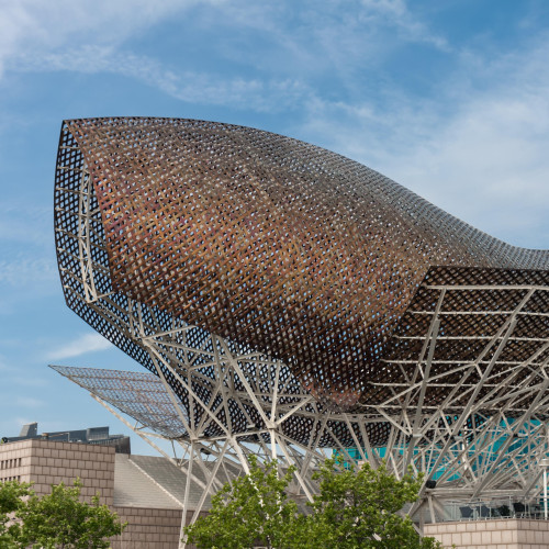 Le Poisson. Œuvre d'art près du port olympique de Barcelone