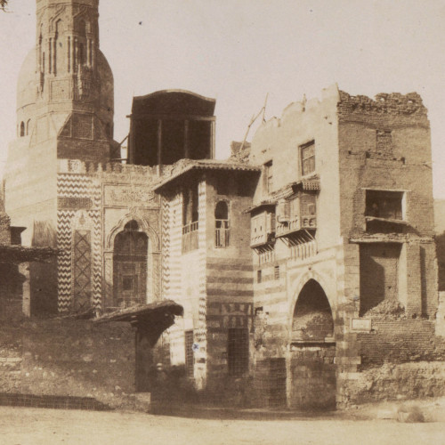 Mosquée et café d'un carrefour de Boûlâk