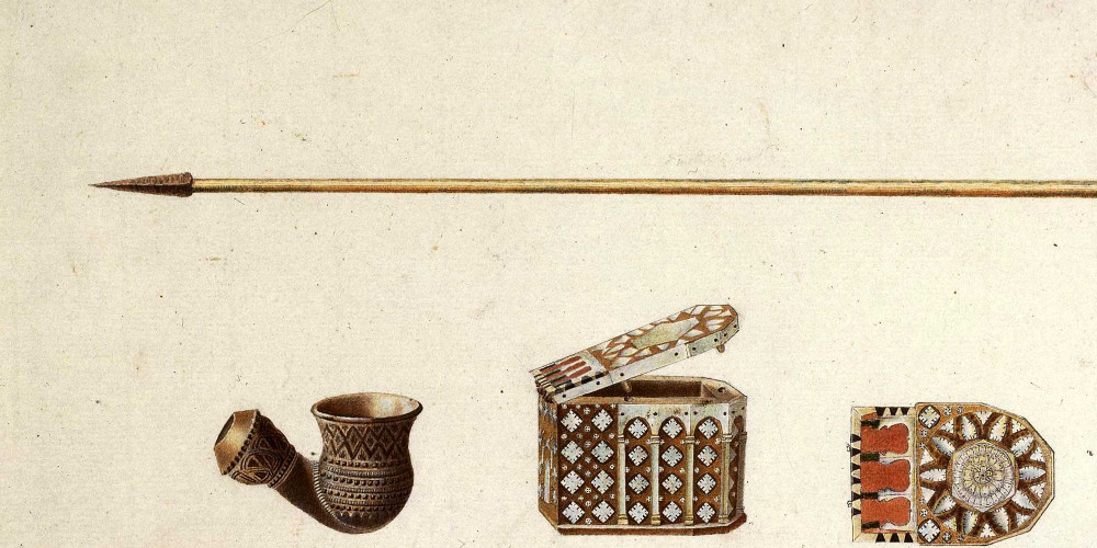 Flèche, fourneaux de pipes, coffret en nacre (artisanat égyptien)