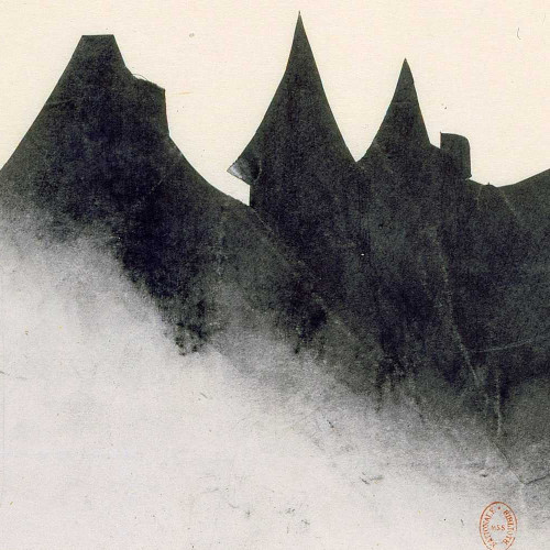 Silhouette de toits et de tourelles