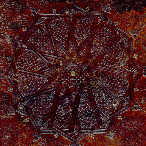Complexité géométrique et points dorés