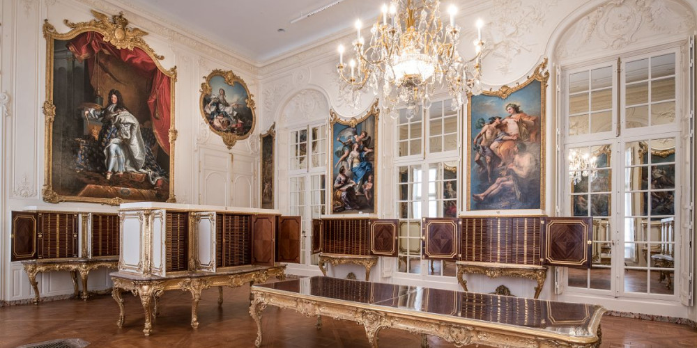 Le salon Louis XV après rénovation