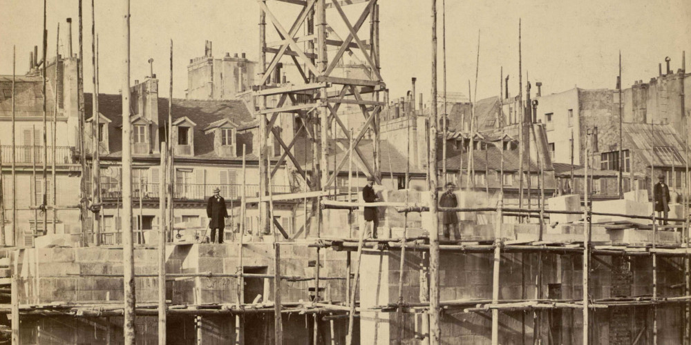 Construction de l’opéra Garnier à Paris, vue des murs de la cuve
