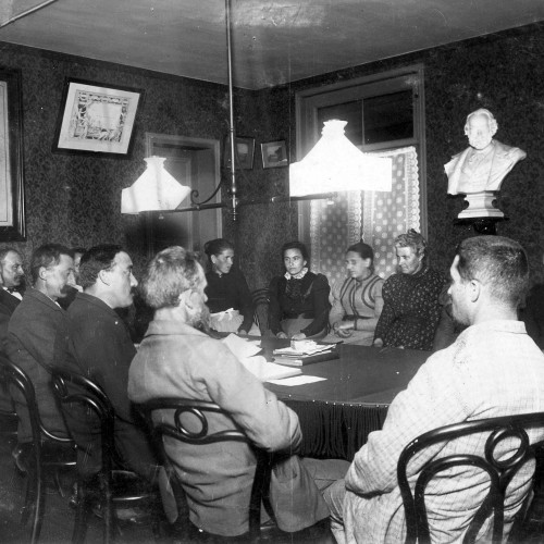 Les membres du comité des assurances mutuelles de l’Association