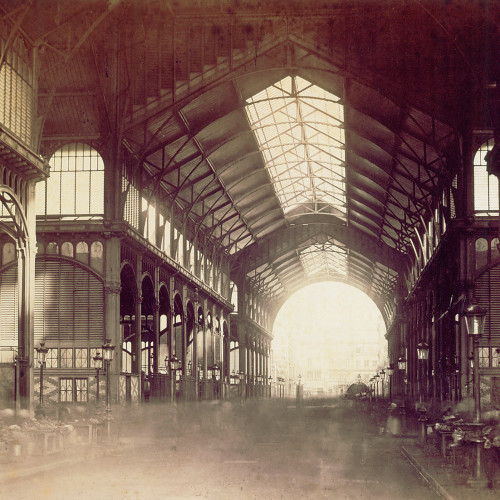 Les Halles centrales (vue intérieure)