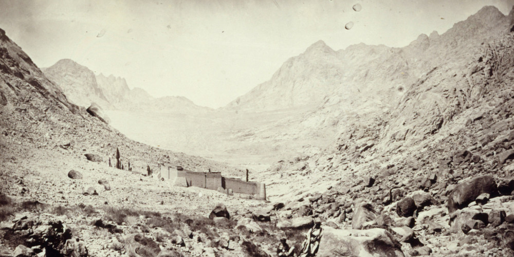 Le Sinaï avec le couvent de Sainte-Catherine