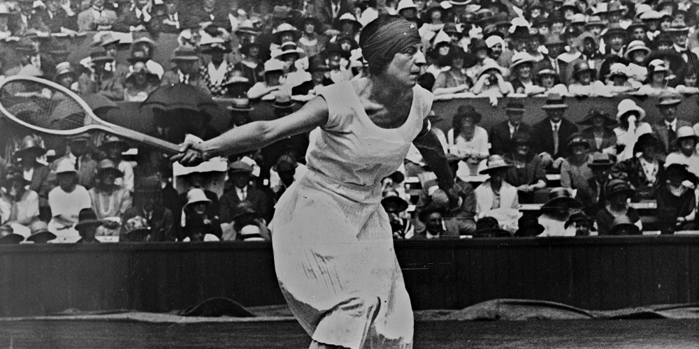 Suzanne Lenglen remporte Wimbledon en 1923