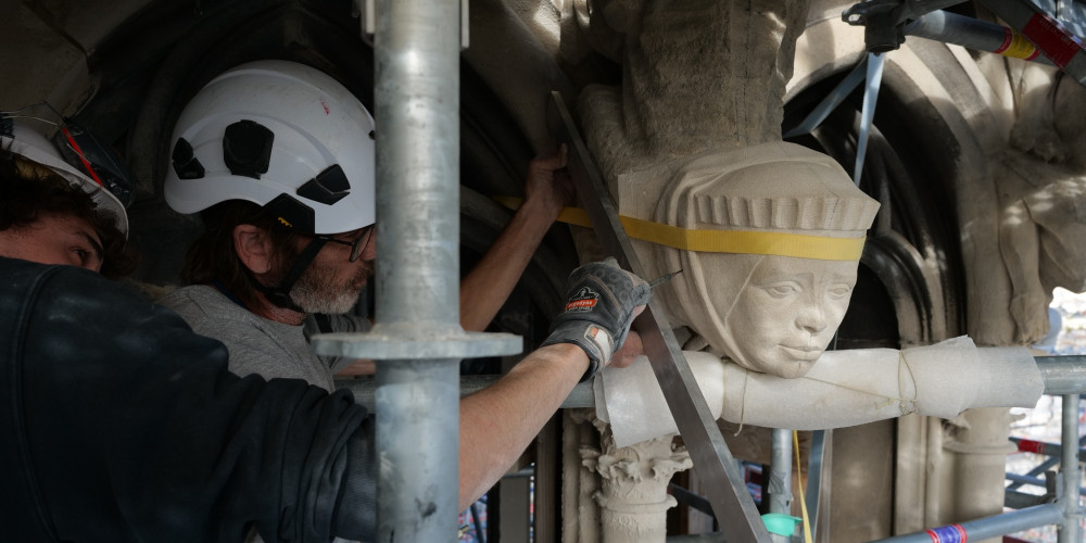 Chimère recopiée par les sculpteurs