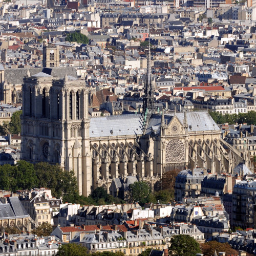 Vue générale de Notre-Dame de Paris