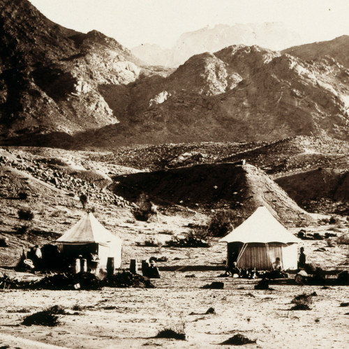 Camp du photographe Albert Goupil avant le Sinaï 