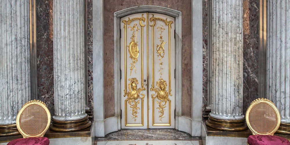 La “Marmorsaal” (“salle de marbre”) du palais de Sanssouci