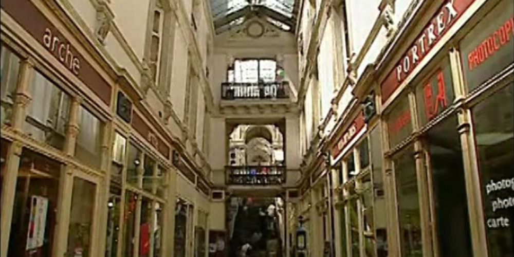 Une cascade de galeries