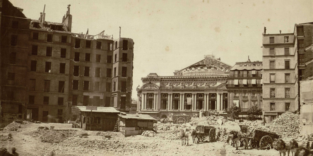 Construction de l’opéra Garnier à Paris