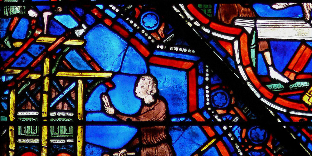 Cathédrale de Chartres, vitrail du bas-côté Nord  : le charpentier