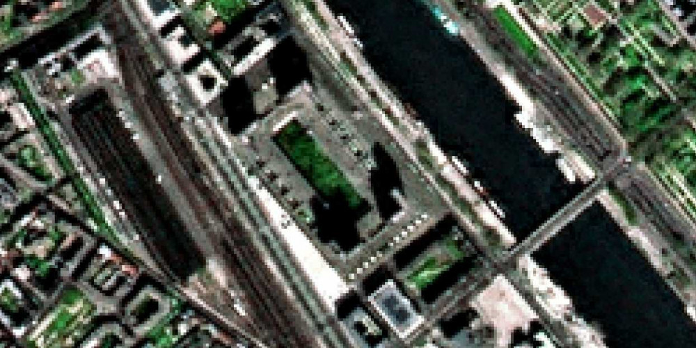 Zoom sur la BnF dans Paris par SPOT