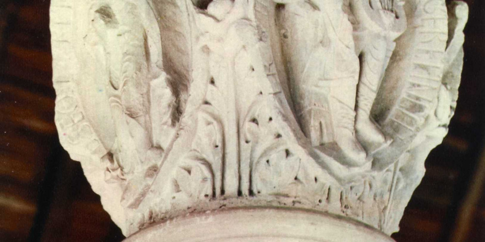 Chapiteau de colonne romane à Cluny, vers 1120
