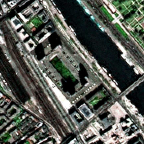 Zoom sur la BnF dans Paris par SPOT