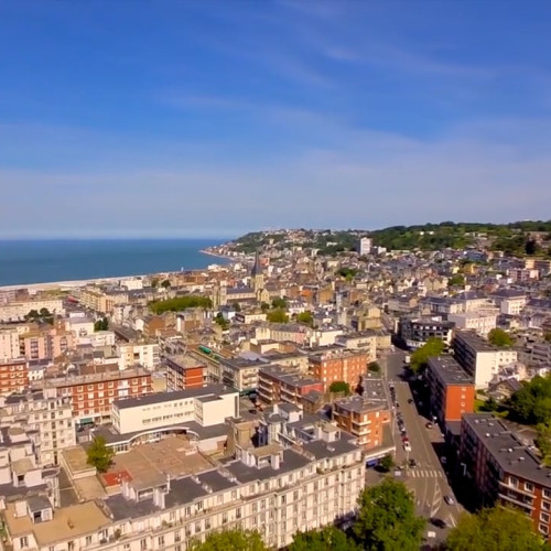 Vignette - Voyage en drone dans l'architecture de Perret au Havre
