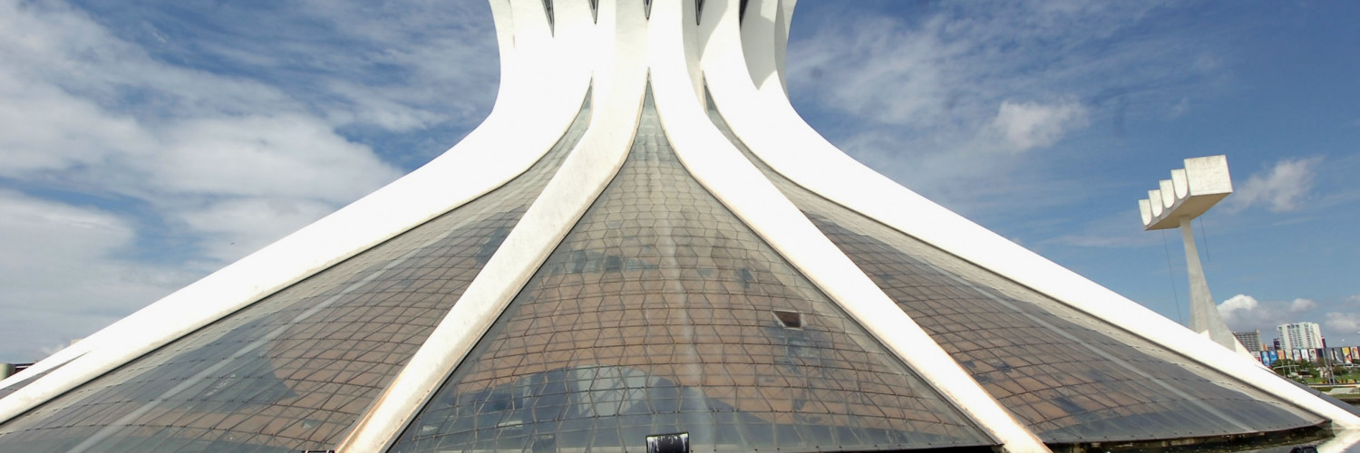 Cathédrale métropolitaine Notre-Dame de l’Apparition, Brasilia